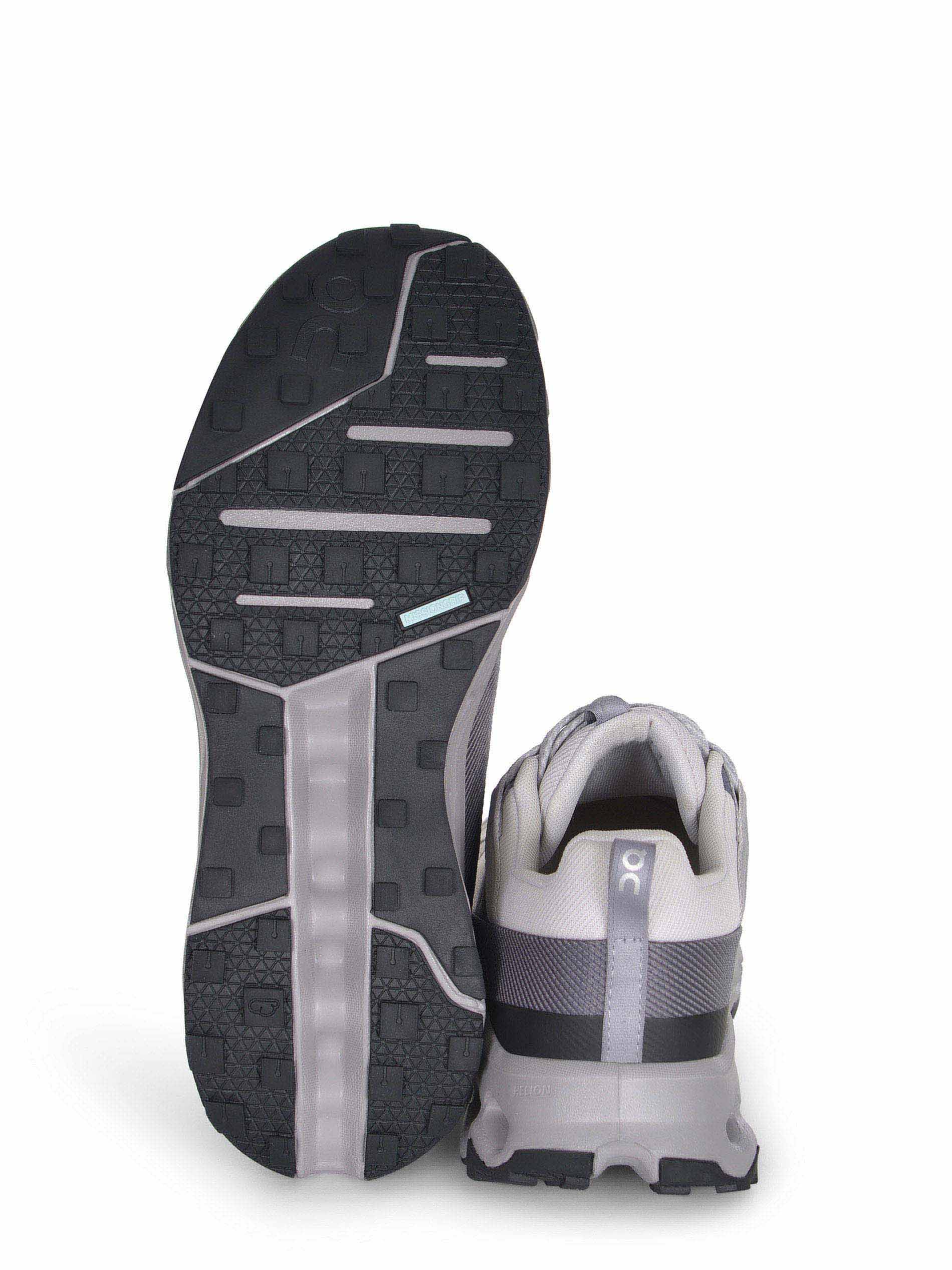 Sneakers ON "Cloudhorizon 1" 