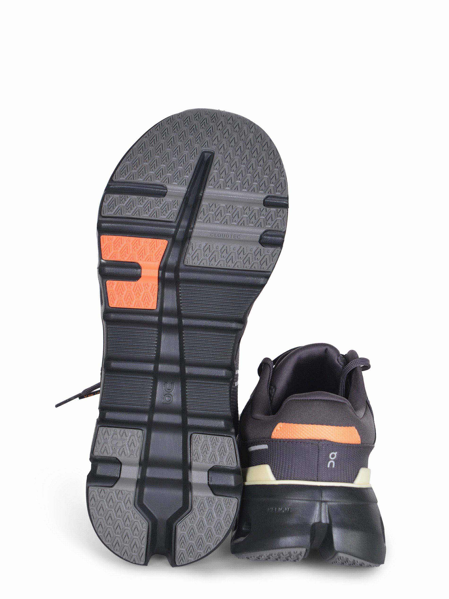 Sneakers ON "Cloudrunner 2" 