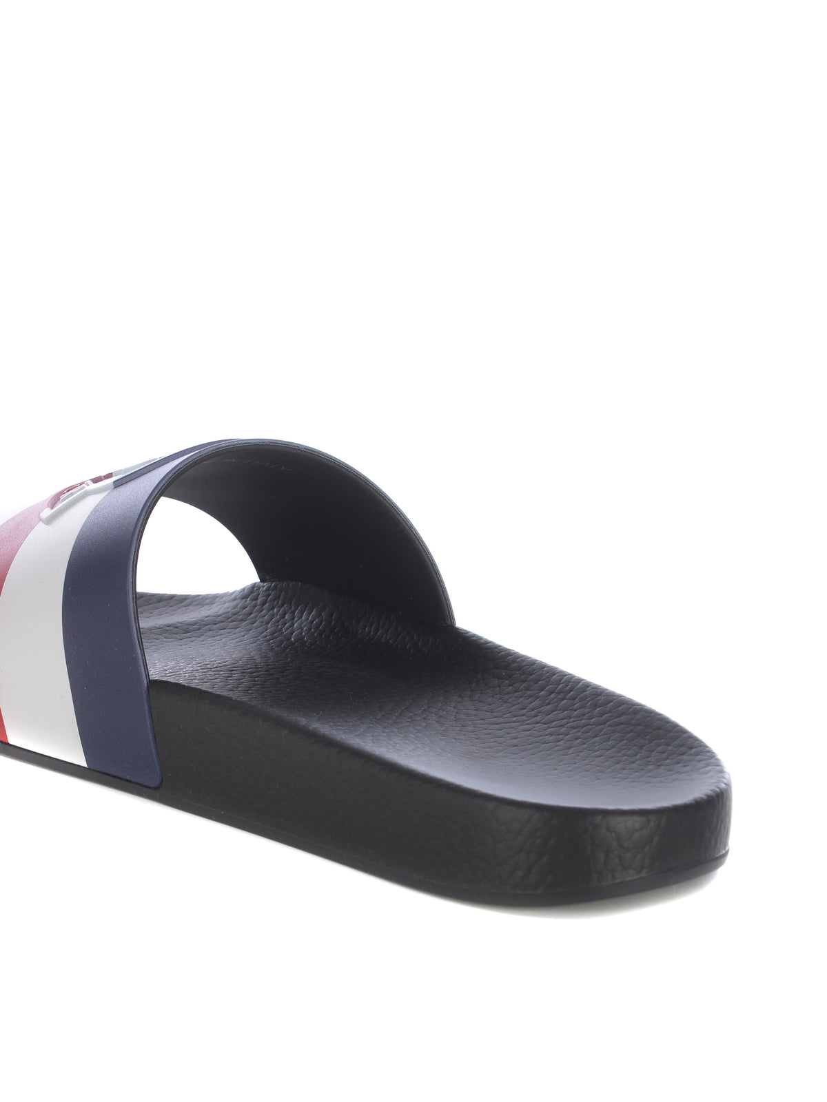 Pantofola Moncler "Basile" 